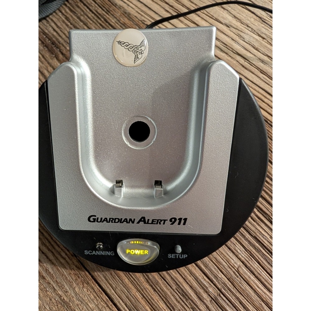 LOGICMARK MODEL 30511 GUARDIAN ALERT 911 IN-HOME EMERGENCY ALERT SYSTEM - Picture 6 of 12